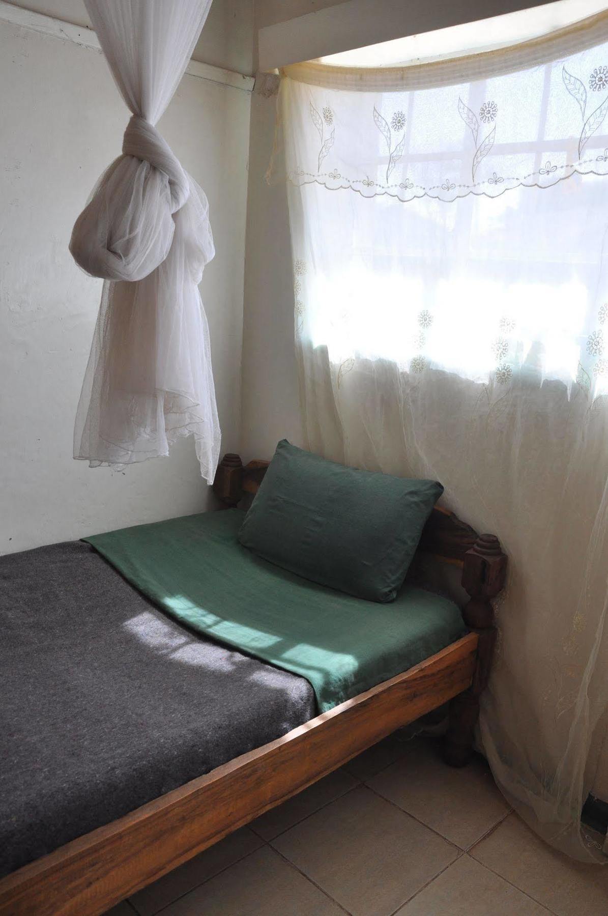 Zinga Backpackers Hotel Livingstone Ngoại thất bức ảnh